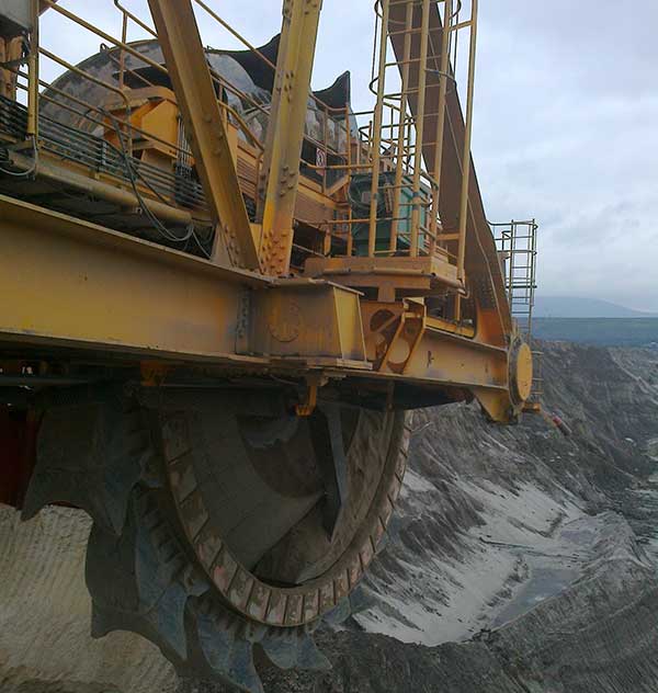 K2000 BUCKET WHEEL EXCAVATOR TIP RECONSTRUCTION